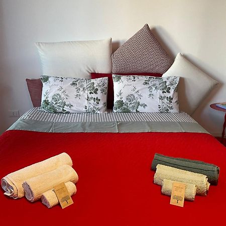 Ferienwohnung Il Dettaglio Rosso Livorno Exterior foto